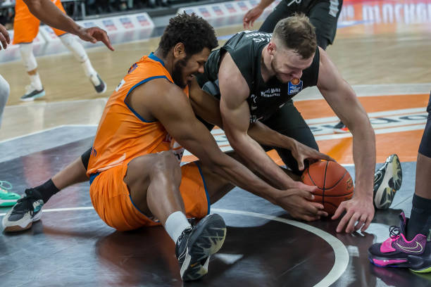 后重返并取 后重返并取